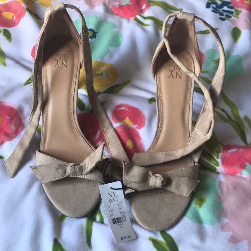 Heels sandals nude
